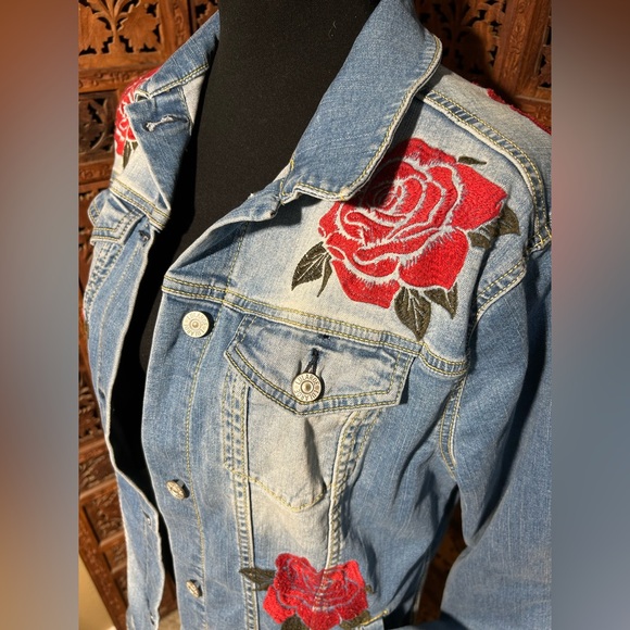 LuLaRoe Jaxon Floral Rose Embroidered Denim Jean Jacket - Picture 7 of 7